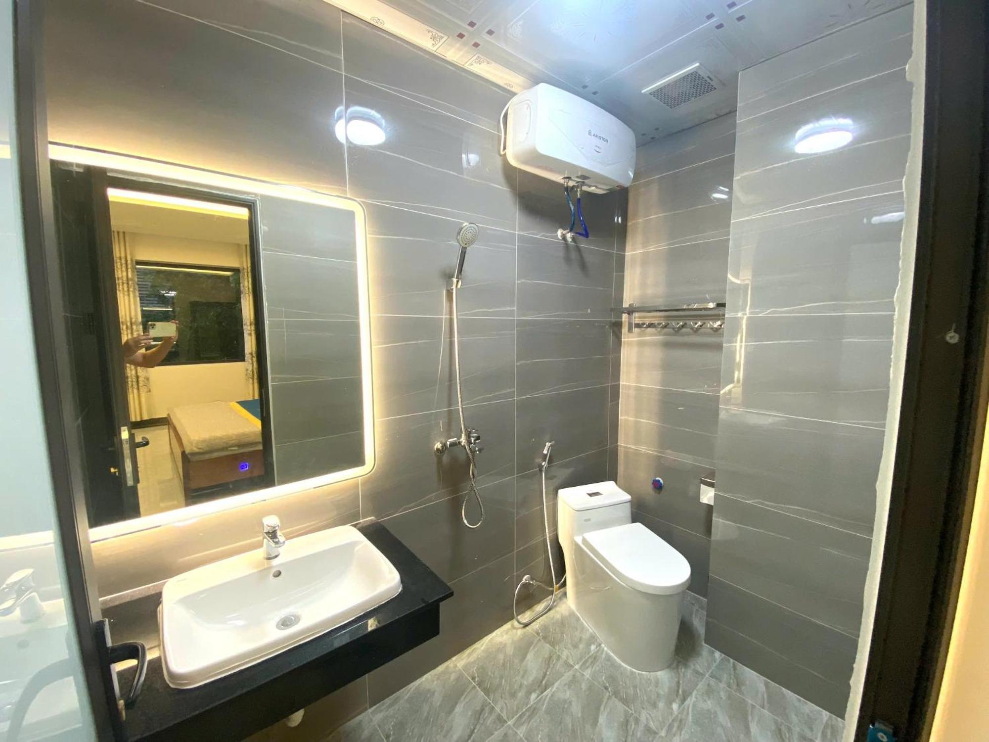 Anh Dao Hotel Hai Phong Exterior photo